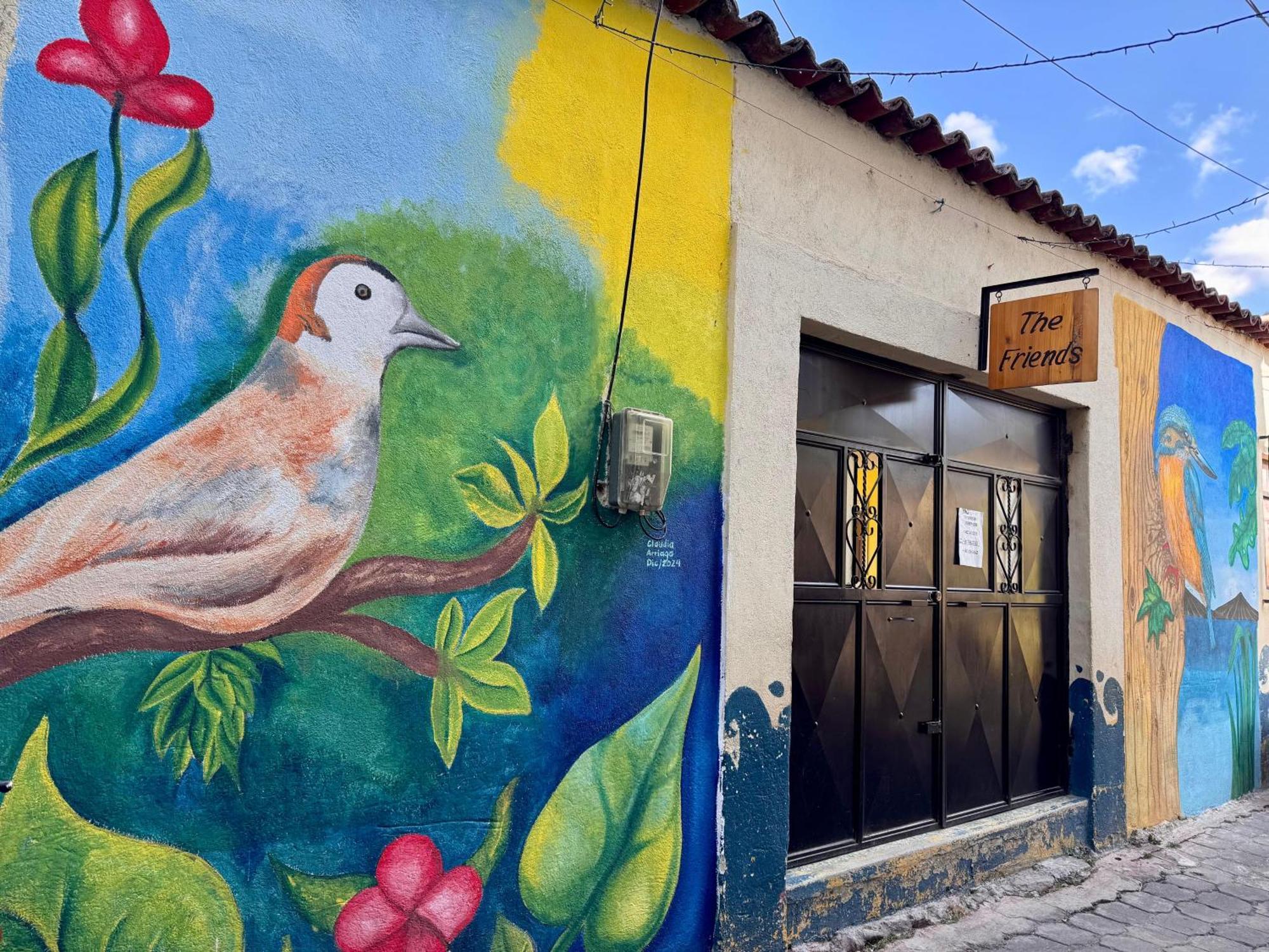 Hostal The Friends Panajachel Zewnętrze zdjęcie